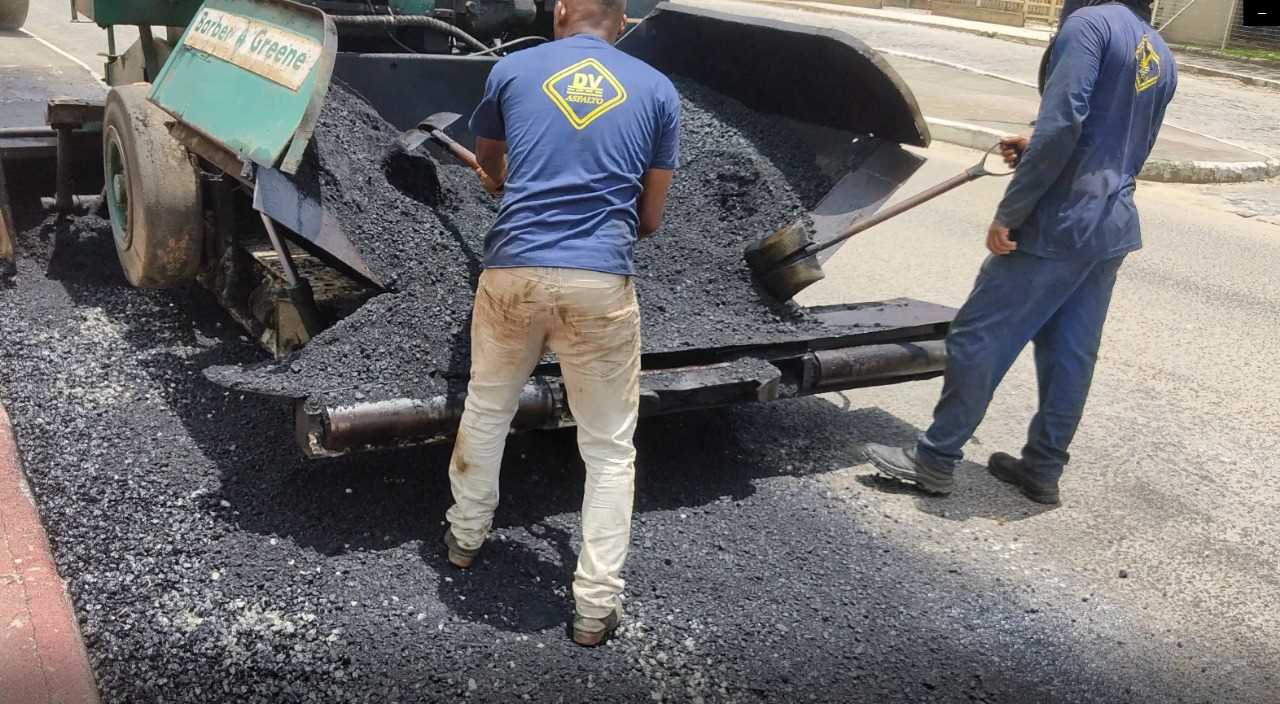 Camacã: As obras da Ciclovia começaram a receber camada asfáltica